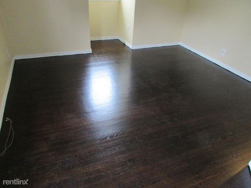 1159 Romano Ave B - Photo 3 of 10