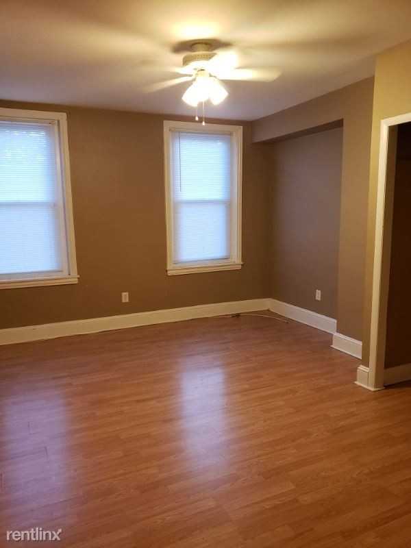 1665 N Allison St 2 - Photo 2 of 9