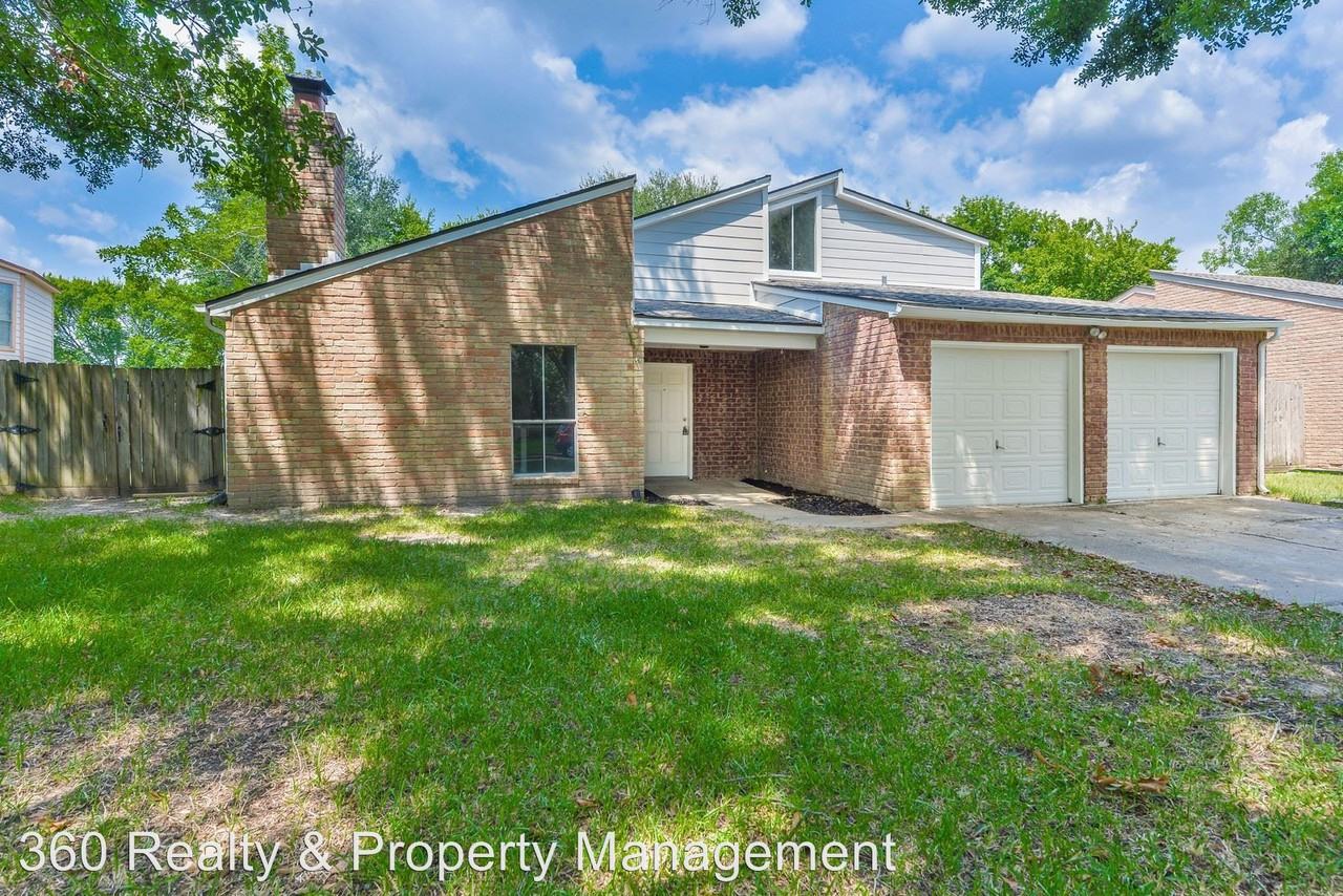 16426 De Lozier Street - Photo 2 of 44