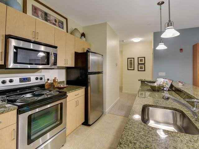 49 Banks Pl - Photo 2 of 9