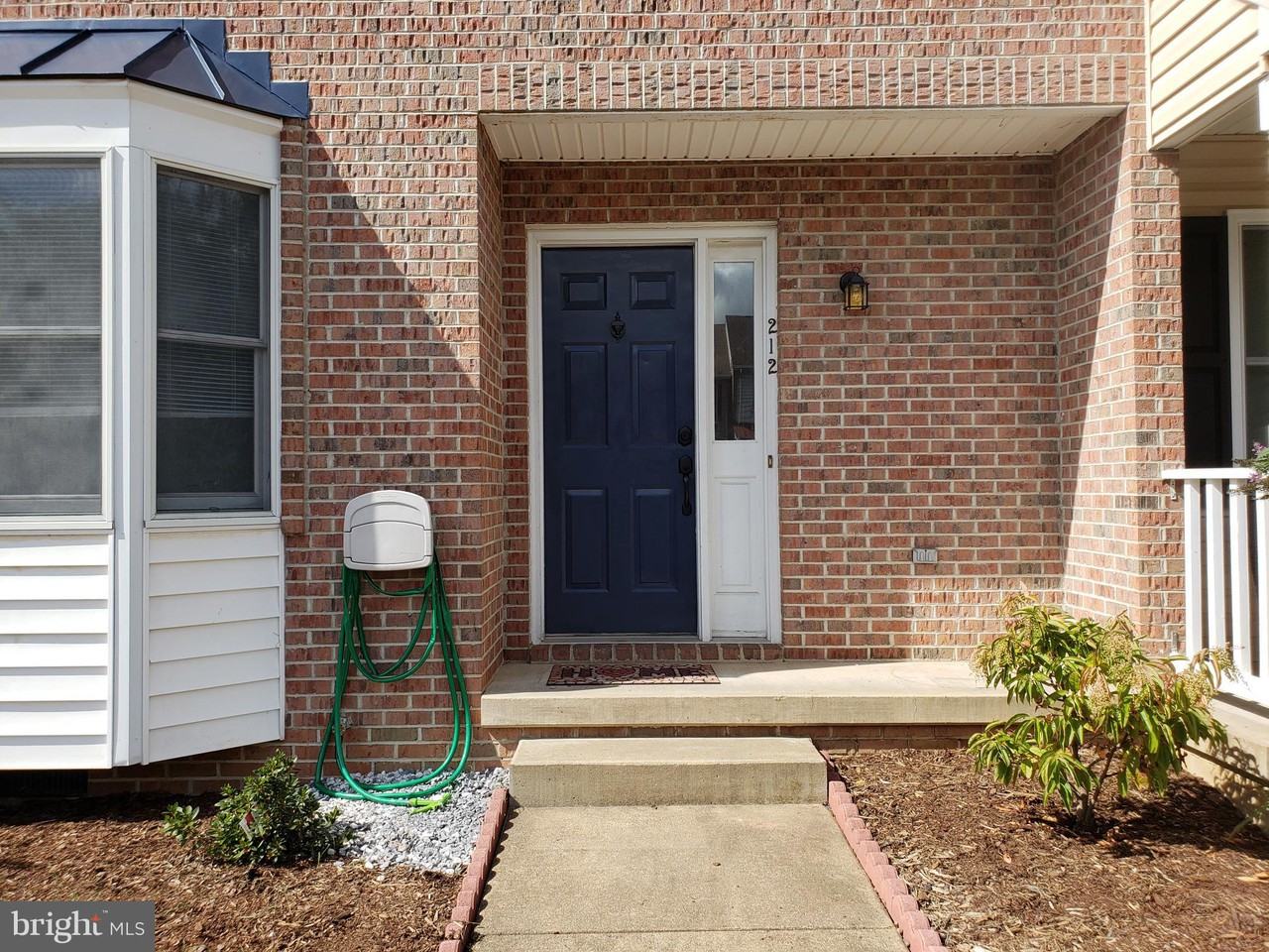 212 Wankoma Drive - Photo 2 of 30