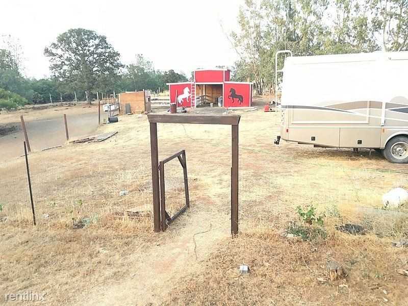 16730 Prentice Road - Photo 3 of 5