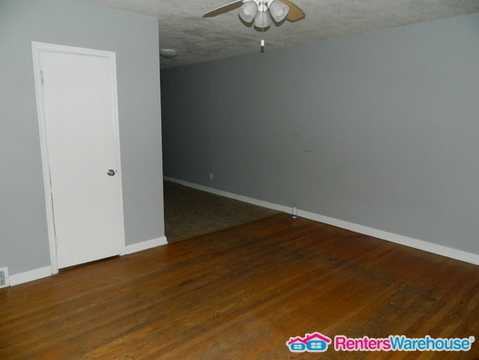 1142 Polk Blvd - Photo 2 of 15