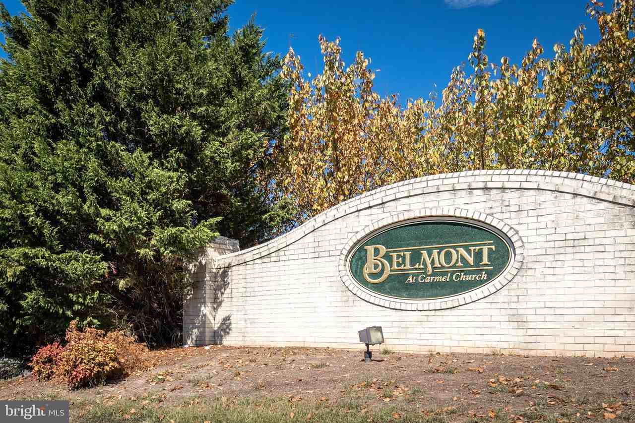 10381 Citation Way - Photo 2 of 36