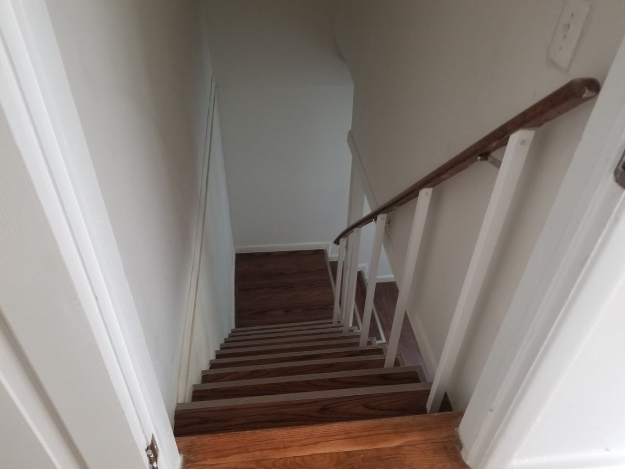 117 68th Pl - Photo 3 of 18