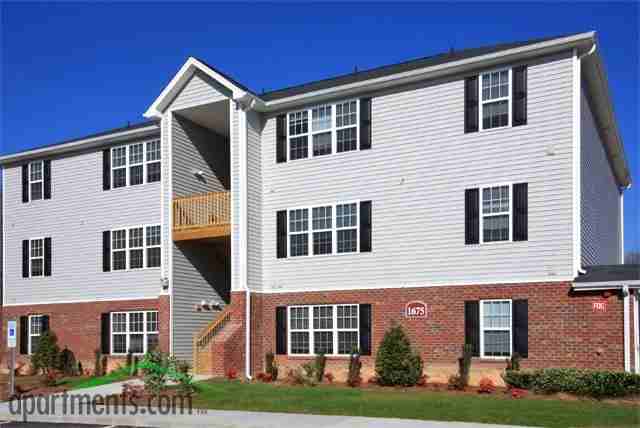 The Pointe at Peters Creek Apartments 3750 Holmes Creek Pl, Winston