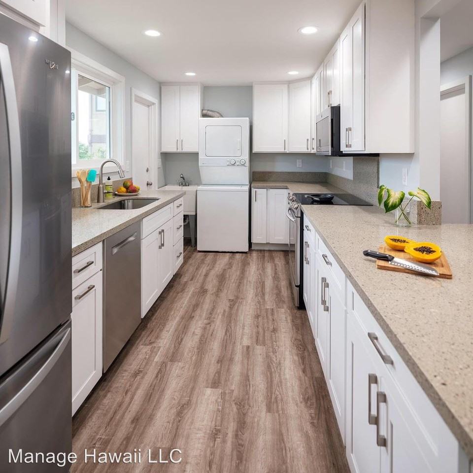 4202 Sierra Drive - Photo 3 of 18