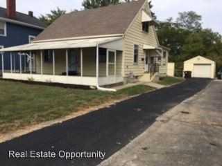 2630 Elliot Ave - Photo 2 of 34