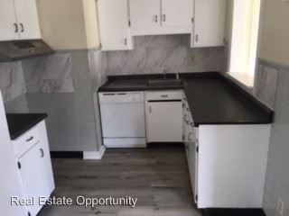 2630 Elliot Ave - Photo 3 of 34