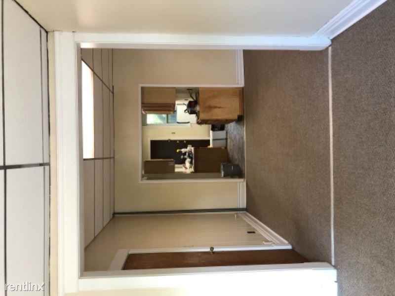 10 N 18th Ave W 10 - Photo 2 of 13