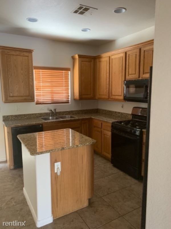 7781 Soda Canyon St - Photo 2 of 14