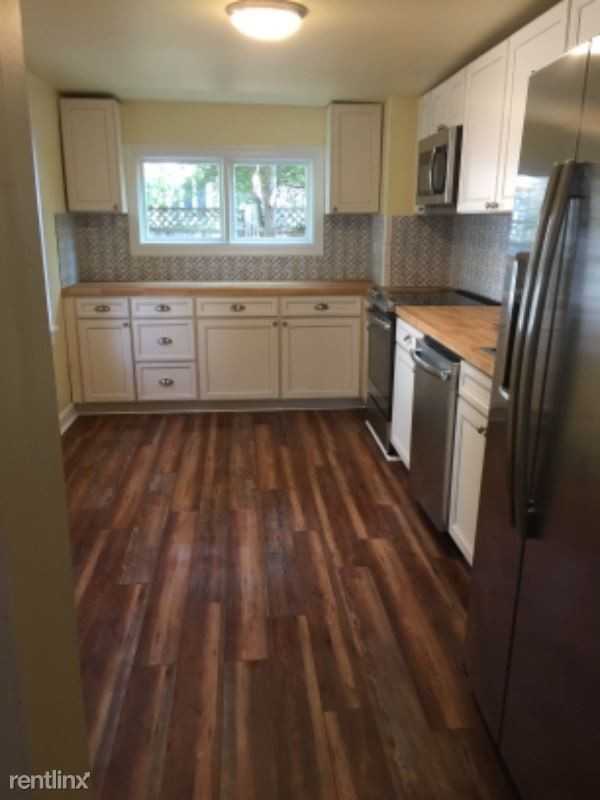 12 Clinton Street - Photo 2 of 12