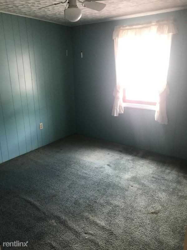 1101 S Main Street - Photo 2 of 10