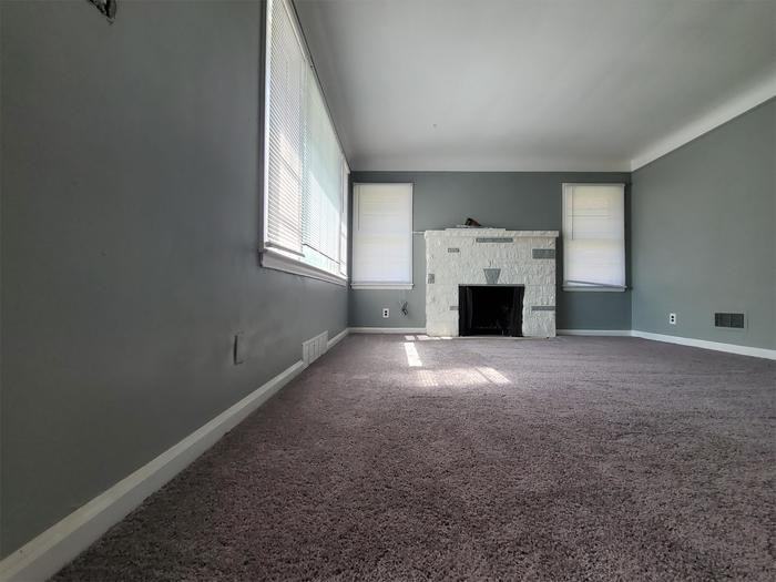 4020 Pratt Street - Photo 2 of 14