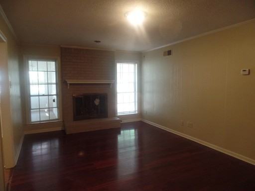 5712 Robin Hop Ln - Photo 3 of 9