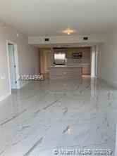 16385 Biscayne Boulevard - Photo 3 of 10