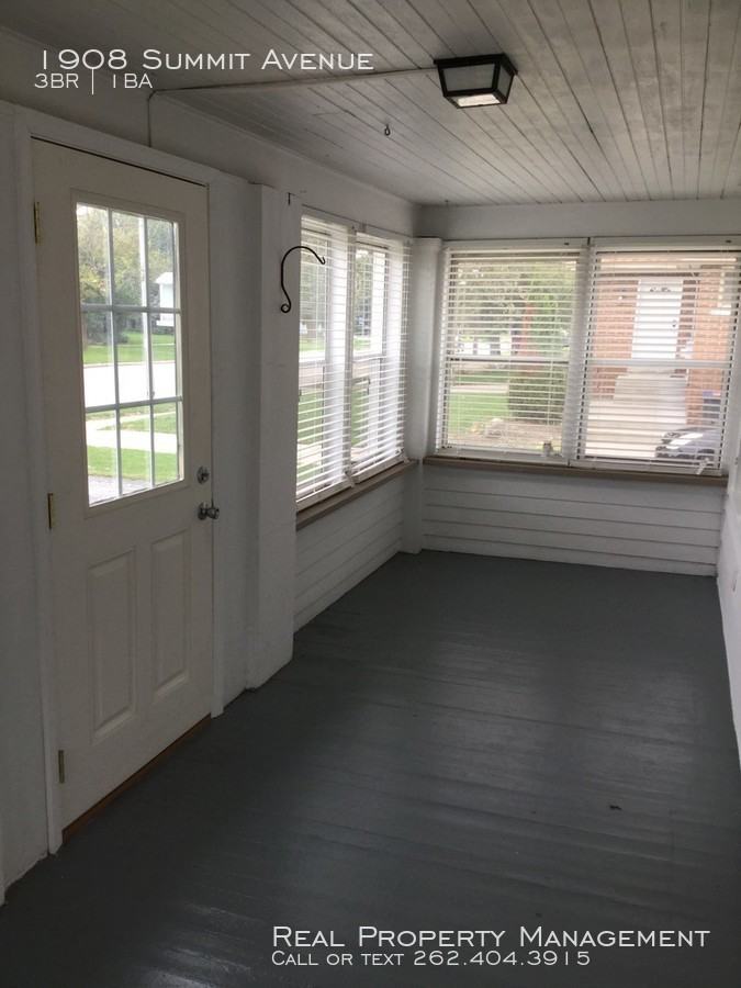 1908 Summit Avenue - Photo 3 of 15