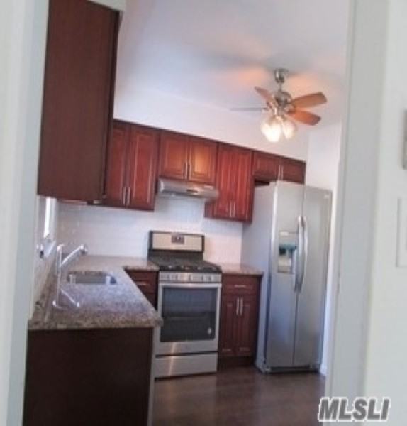 25 Terrace Ave - Photo 3 of 7