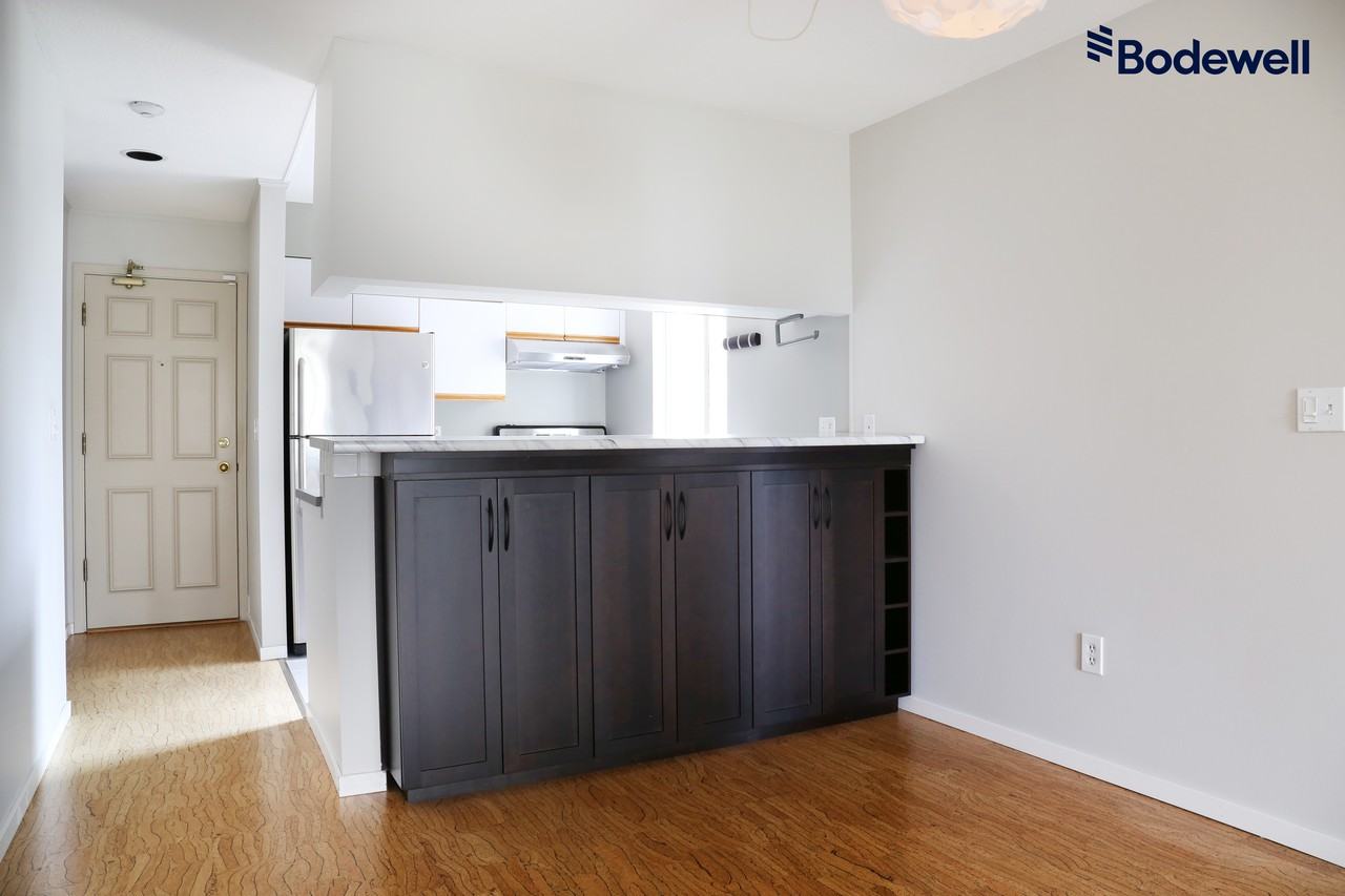 1558 Harwood Street #304 - Photo 3 of 11