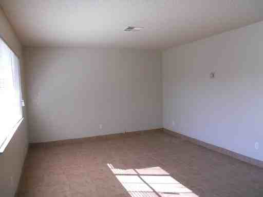 2415 Strivens Ave - Photo 2 of 5