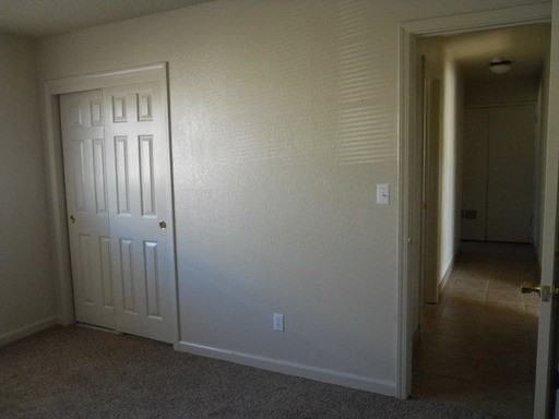 2415 Strivens Ave - Photo 3 of 5