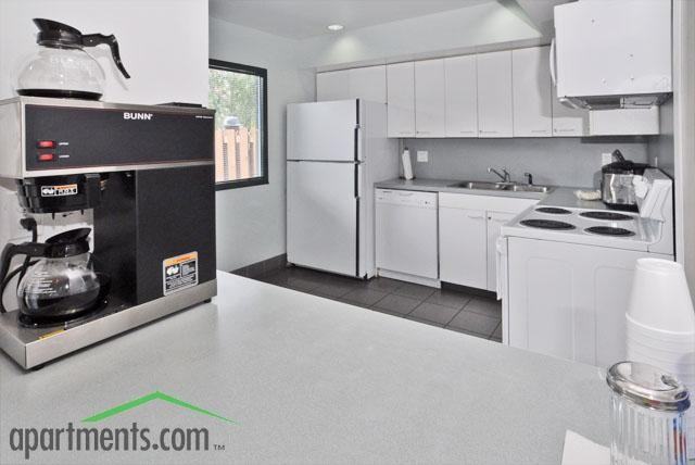 French Colony Apartments - Photo 3 of 17