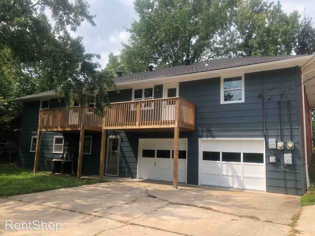 1000 S Fairview St - Photo 3 of 10