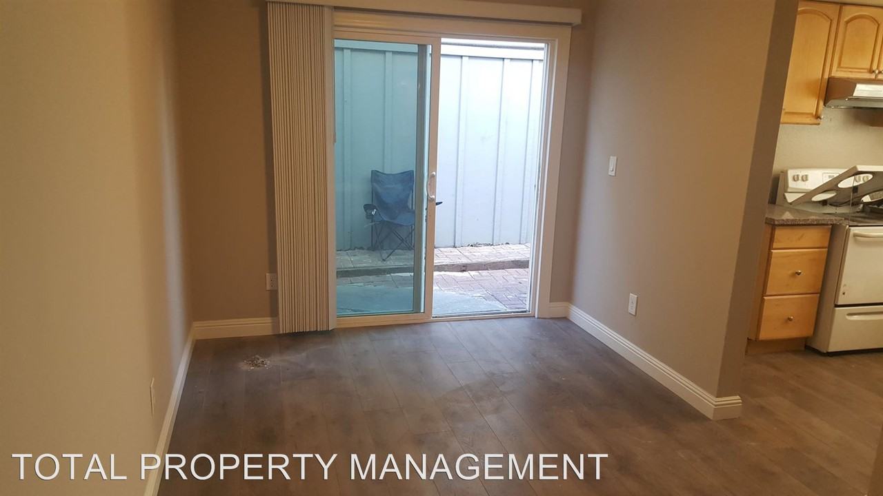 3188 Groth Ct - Photo 3 of 14