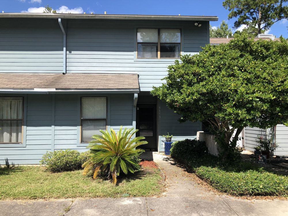 8153 Village Gate Court - Photo 3 of 38