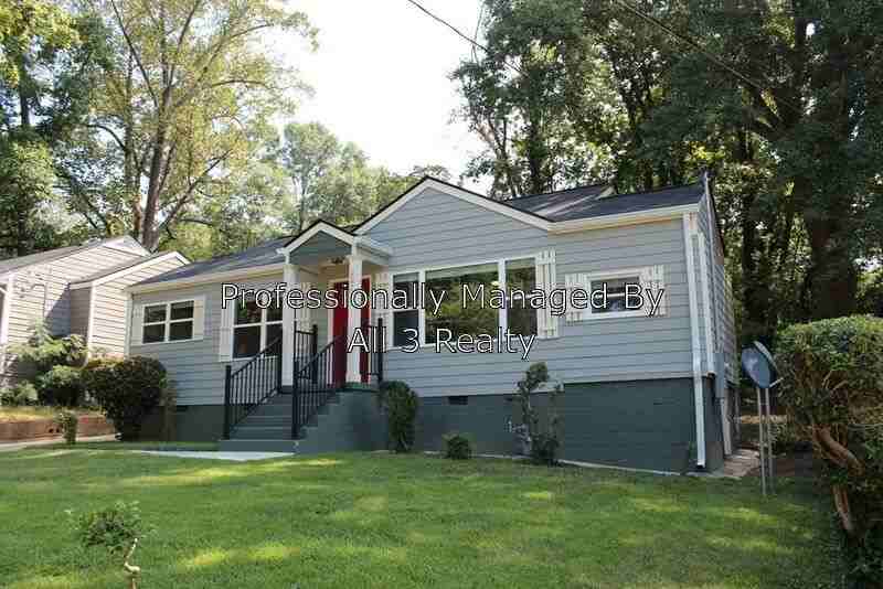 2626 Blount Street - Photo 3 of 34