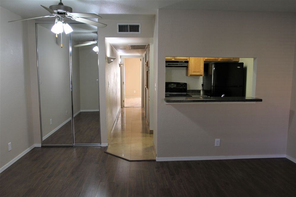 14203 N 19th Ave 1056 #1056 - Photo 2 of 12