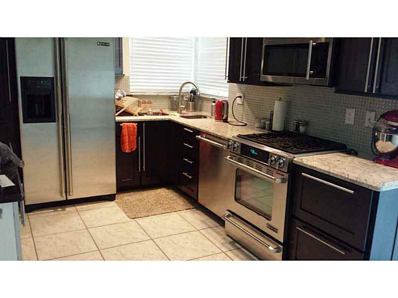 13400 NW 5th Ct - Photo 2 of 12