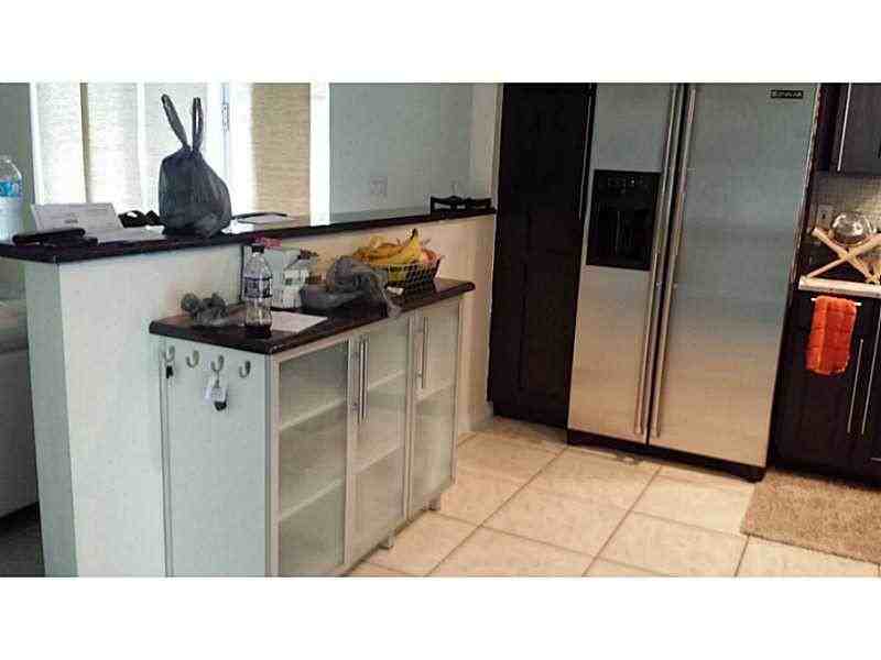 13400 NW 5th Ct - Photo 3 of 12