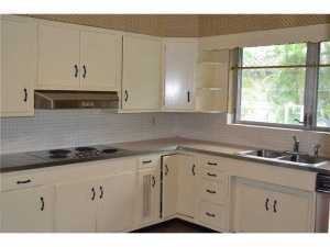 941 E Tropical Way - Photo 3 of 12