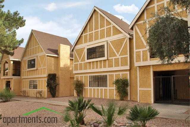 International Villas - Photo 2 of 12