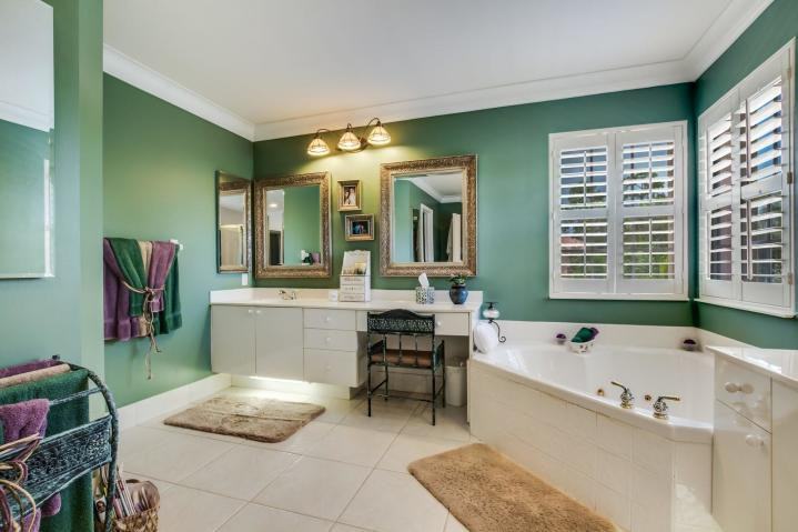 570 Cypress Crossing - Photo 3 of 12