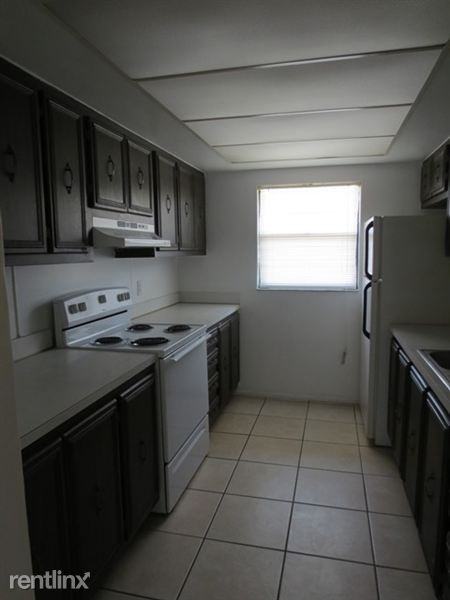 4532 Swift Rd - Photo 3 of 4