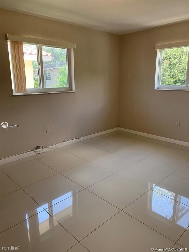 3100 S Le Jeune Rd #1 - Photo 3 of 4
