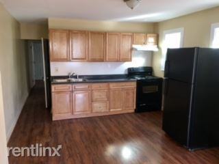 432.5 S. Franklin ST - Photo 3 of 4