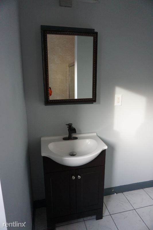 11ELLSWORTH 11ellsworthe St 1 - Photo 3 of 9