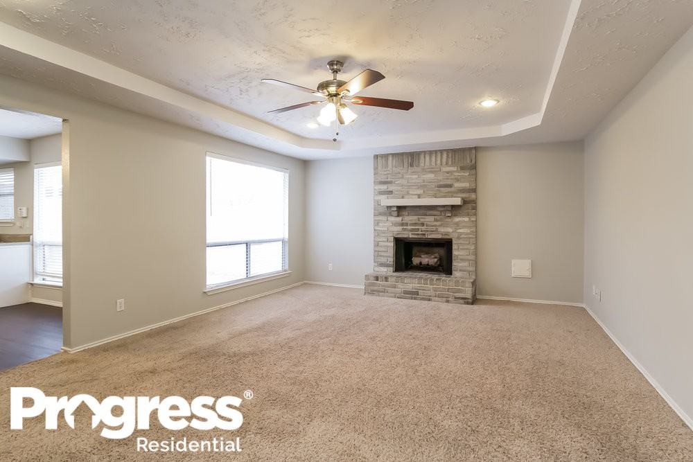 24118 Azure Sky Dr - Photo 2 of 15
