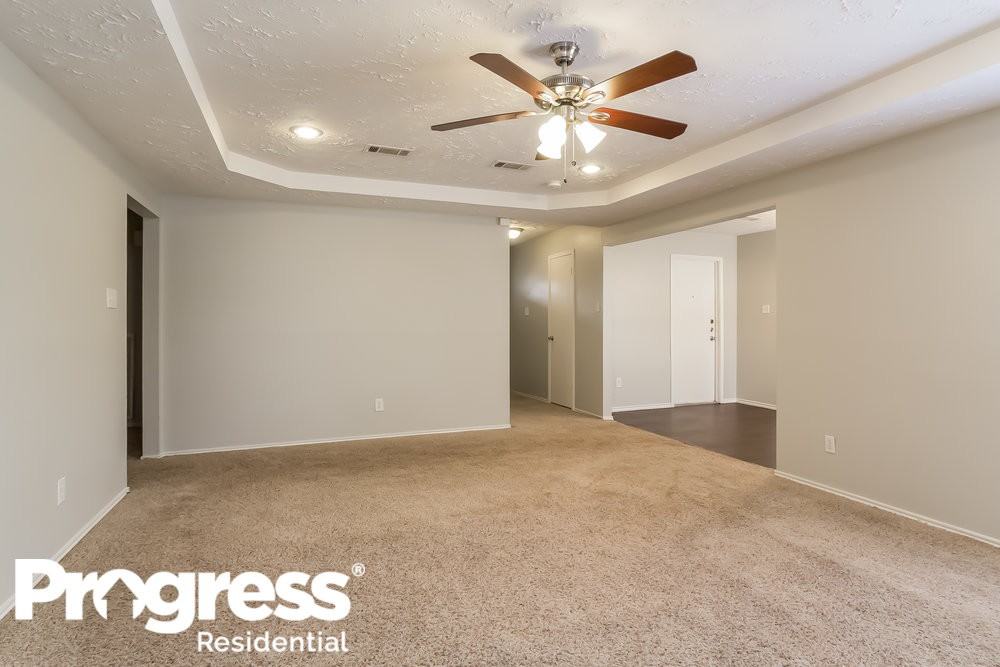 24118 Azure Sky Dr - Photo 3 of 15