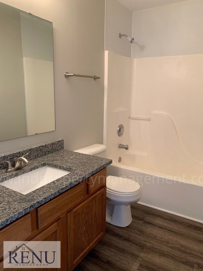 673 Hanover Road - Photo 3 of 18