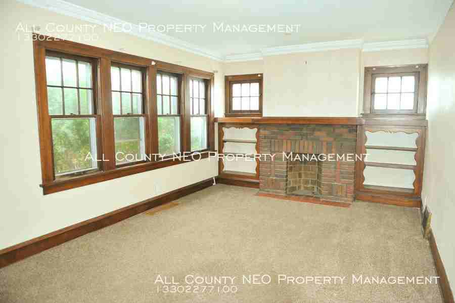 10602 Langton Ave. #DN - Photo 2 of 5