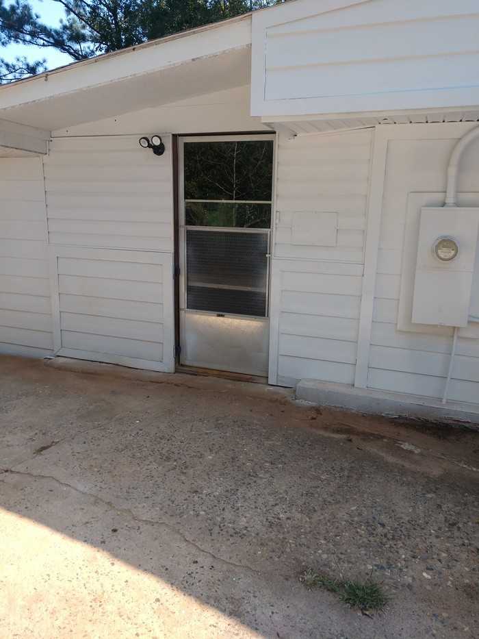 40 East James Circle - Photo 3 of 4