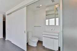 197 Yonge Street - Photo 2 of 3