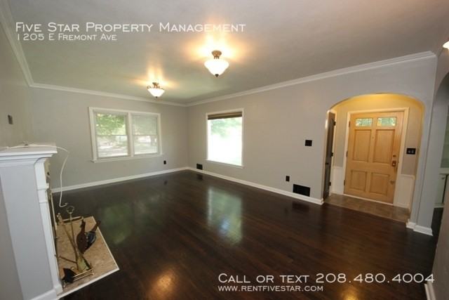 1205 E Fremont St - Photo 3 of 9