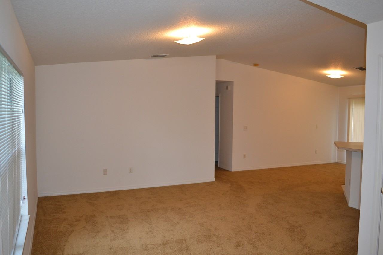 4508 Redcoat Dr - Photo 3 of 13