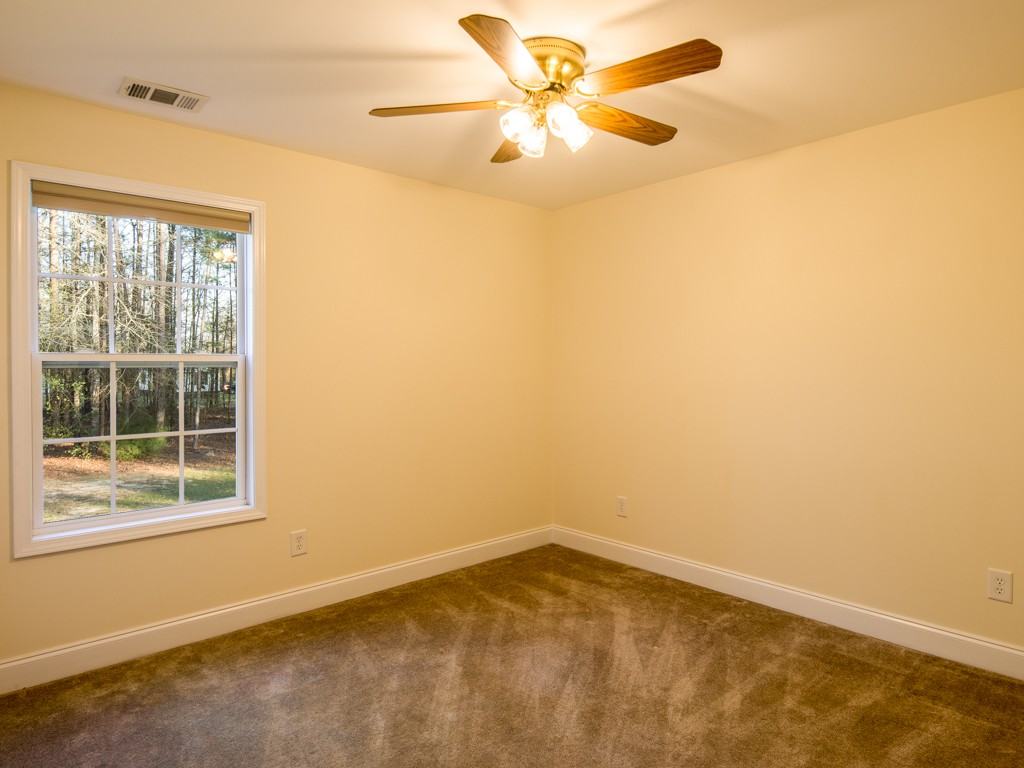 323 Salem Church Rd Sw - Photo 3 of 9