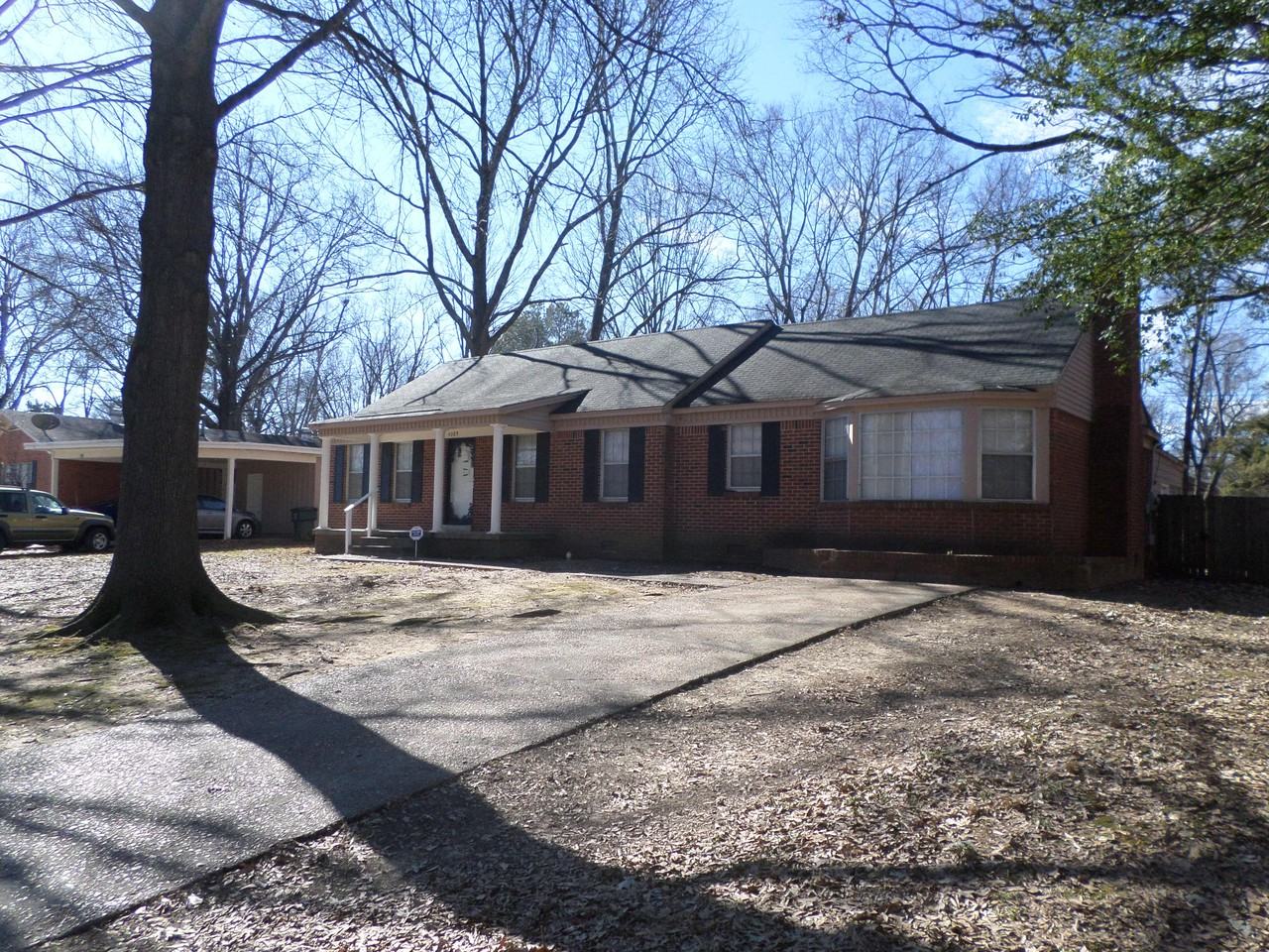 3089 Earnett St - Photo 2 of 19